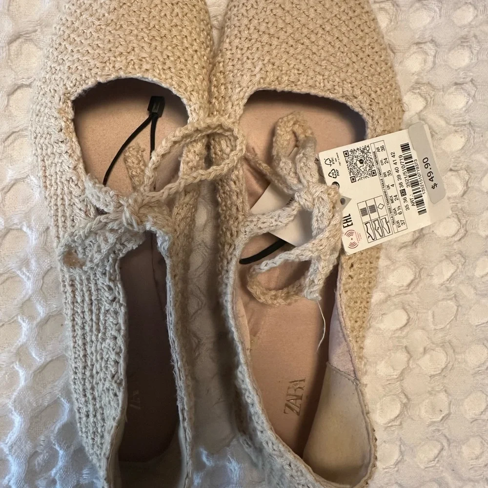 Zara Women's Tan Knit Espadrilles - Picture 3 of 7